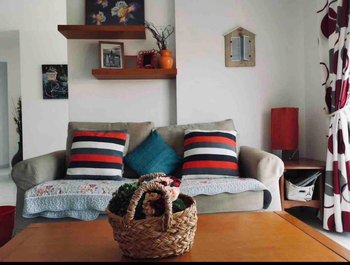 Appartement Iris Village Holiday *